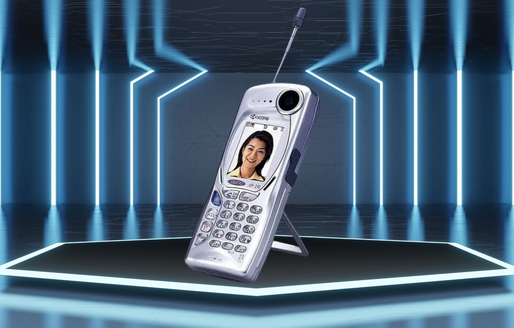 První mobil s fotoaparátem Kyocera VP210 slaví 25 let